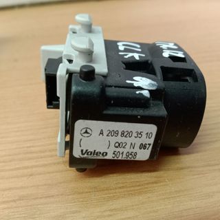 MANDO ELEVALUNAS TRASERO IZ. MERCEDES CLK 320 CDI
