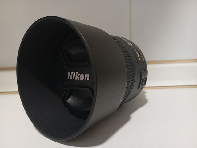 Objetivo Nikkor 85 mm f/1.8G