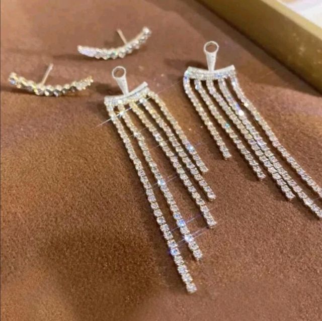 Pendiente largo nuevo de diamante