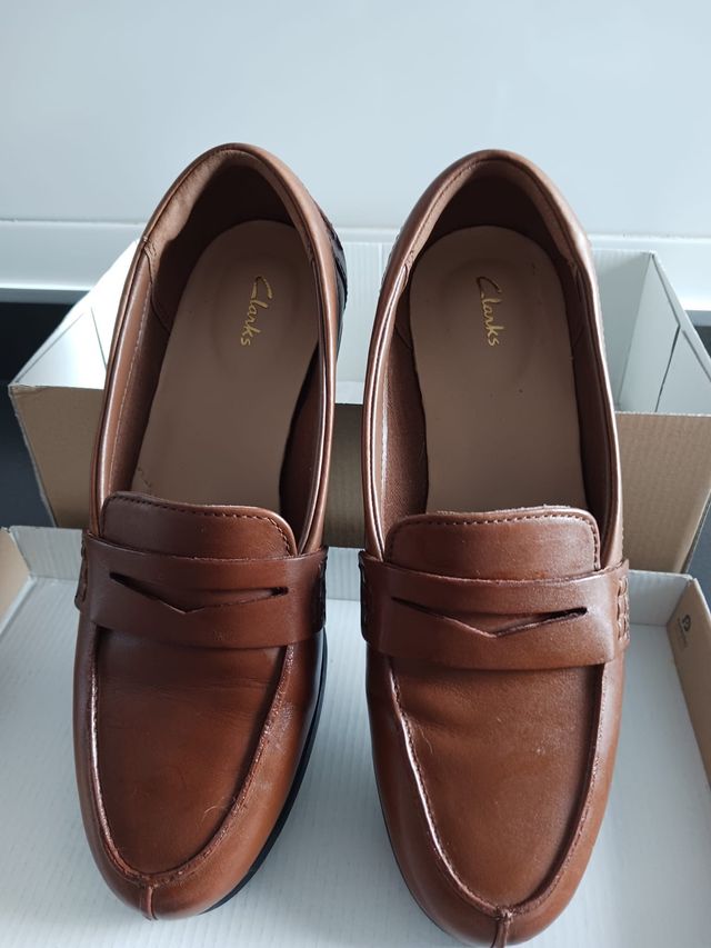 Mocasines de piel Clarks (mujer)
