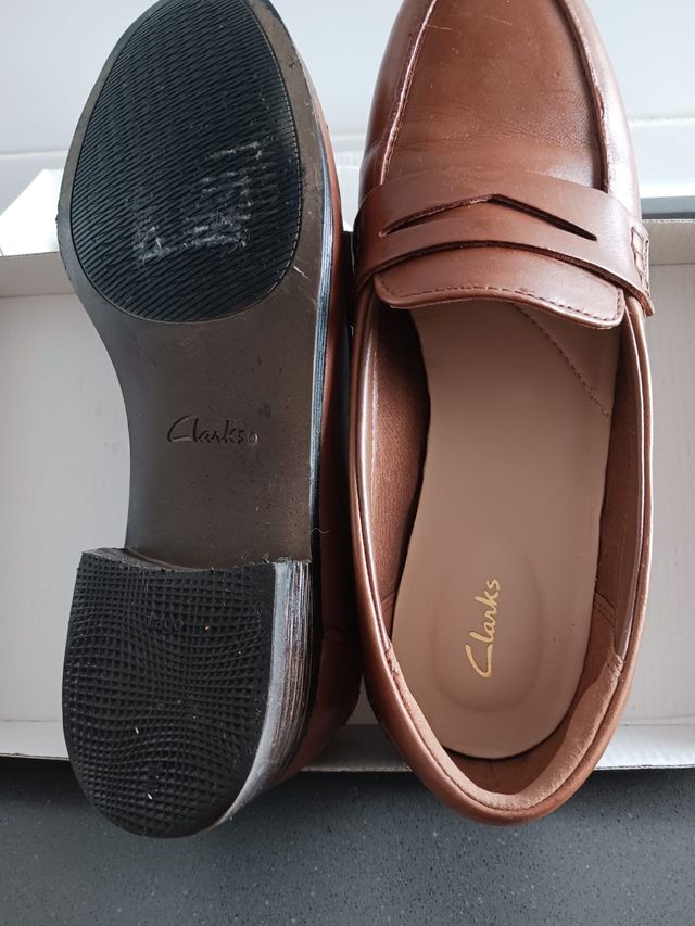 Mocasines de piel Clarks (mujer)