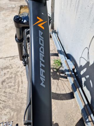 BICICLETA TORPADO MATADOR TALLA L AÑO 2022