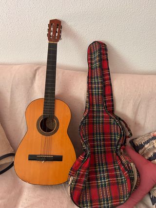 GUITARRA ESPAÑOLA