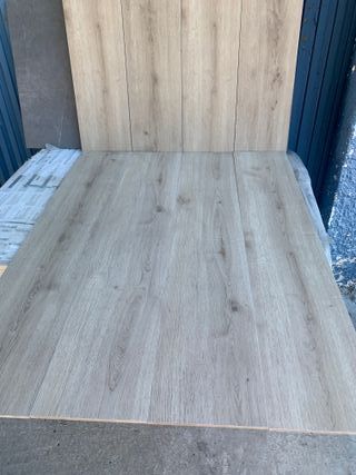 Suelo imitación madera clara 23x120