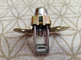 Cerradura capot motor Seat 850 Sport