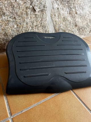 reposapies ergonómico ajustable Kensington