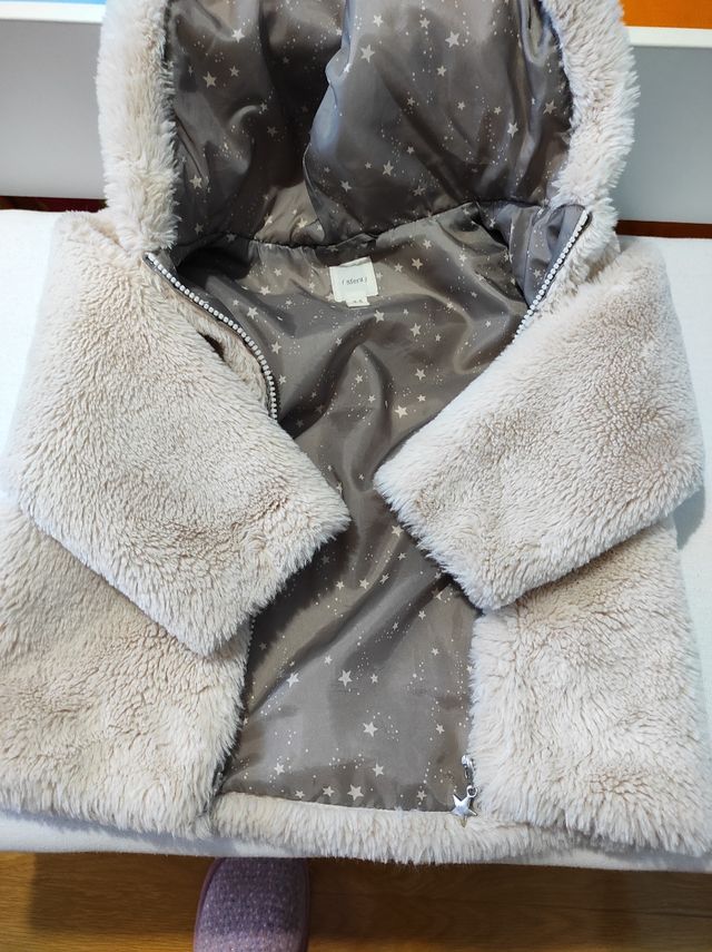 ABRIGO NIÑA TALLA 4-5