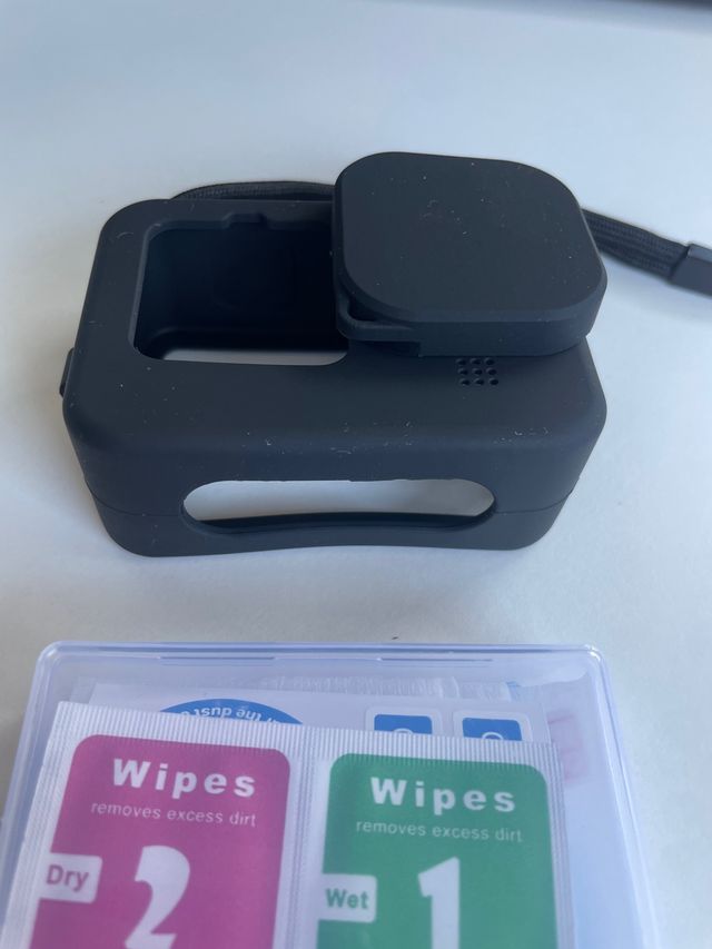 funda silicona gopro+ protectores de pantalla