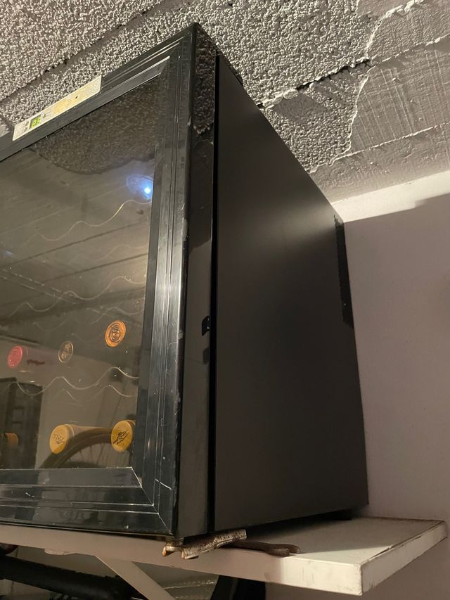 vinoteca 16 botellas