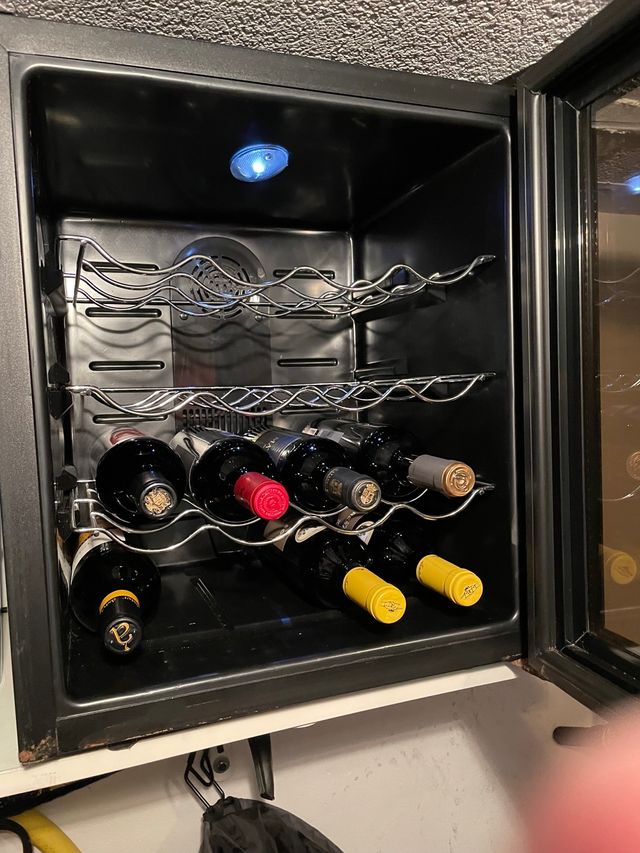 vinoteca 16 botellas