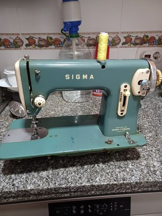 Maquina de coser vintage
