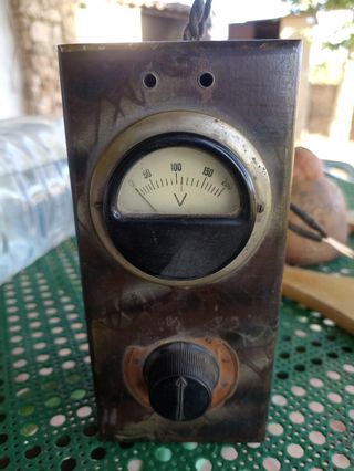 Elevador -Reductor de potencia antiguo