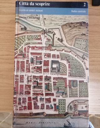 Libro  "Guida ai centri minori"