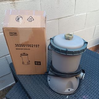 Depuradora bestway seminueva 10.000 L.