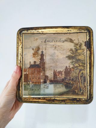 Antigua caja lata metal Amsterdam mediados s. XX