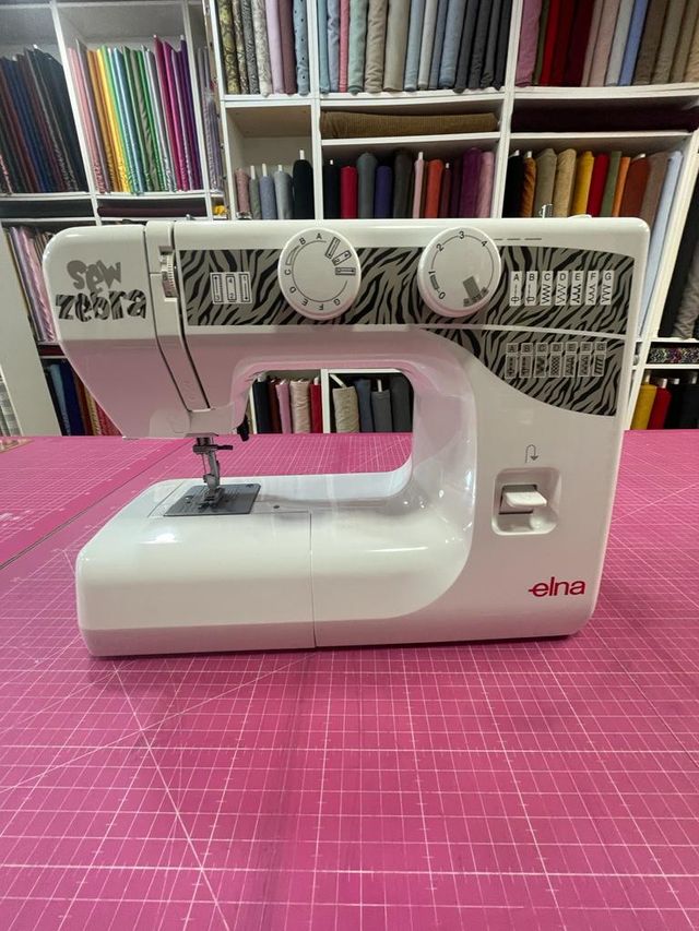 Elna Sew Zebra Máquina de Coser