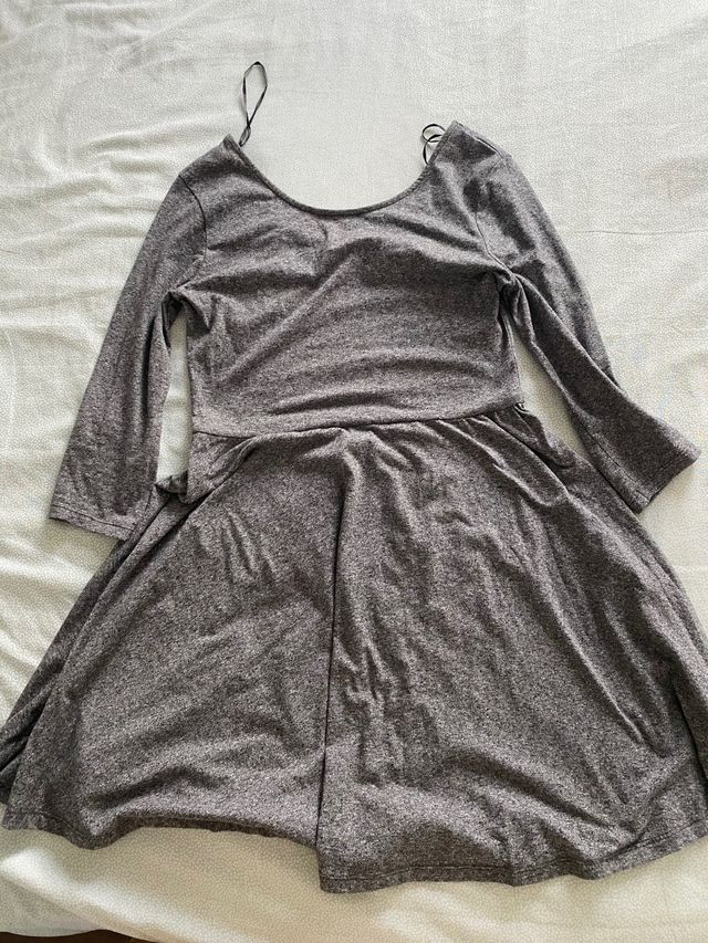 Vestido gris H&M