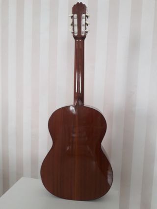 GUITARRA FLAMENCA
