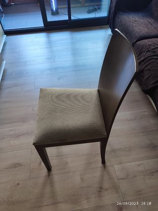 Mesa y sillas comedor