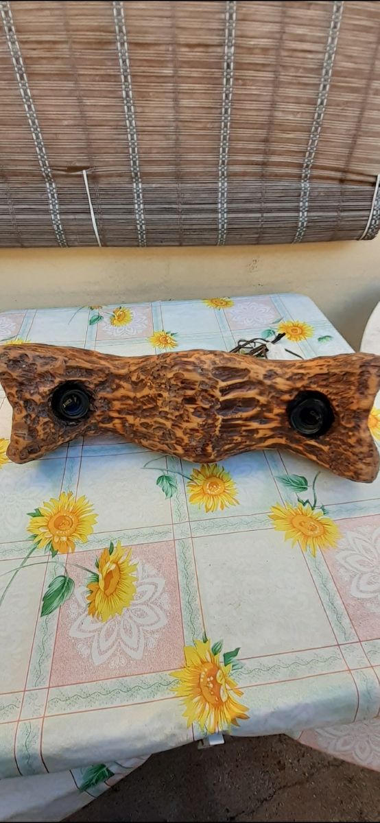 Lampadario scolpito a mano