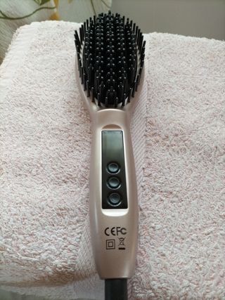 Cepillo alisador eléctrico