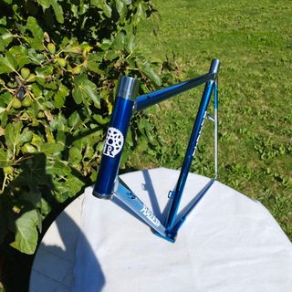 Cromado y pintura cuadros bicicleta