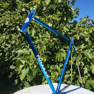 Cromado y pintura cuadros bicicleta