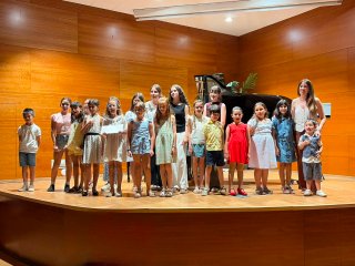 Clases de violín, piano y música
