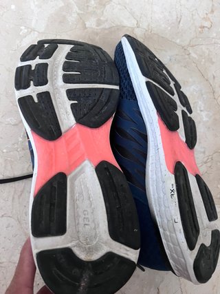 asics para correr. 42,5