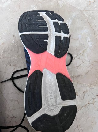 asics para correr. 42,5