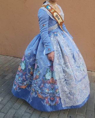 Traje de fallera