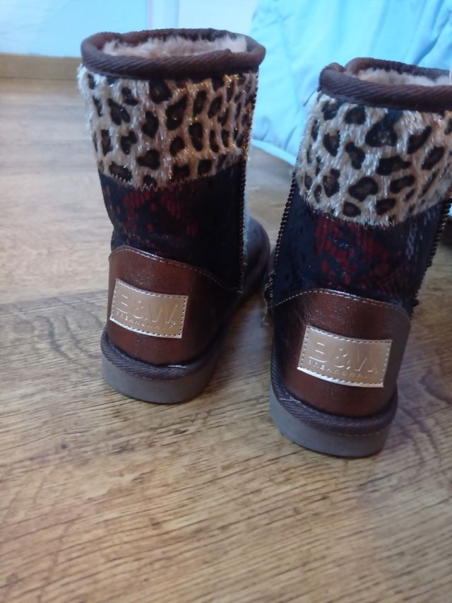 Botas de pelo niña talla 36