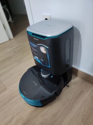  Conga 8090 Ultra + Base de autovaciado Conga Home