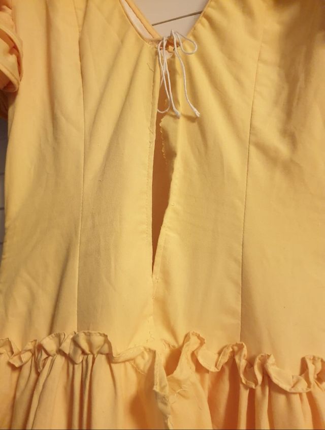 Vestido de flamenca amarillo