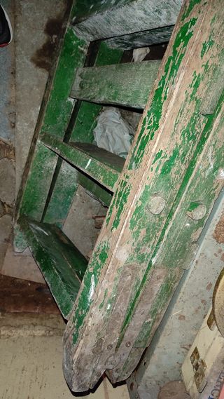 Escalera madera