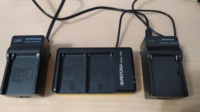 BATERÍAS CARGADORES