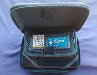 Nintendo DS Lite como nueva + juegos + stylus