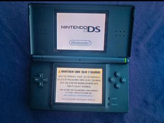Nintendo DS Lite como nueva + juegos + stylus