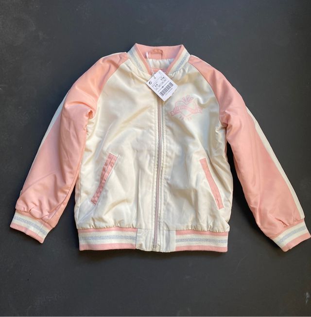 Cazadora bomber  acokcahda niña nueva