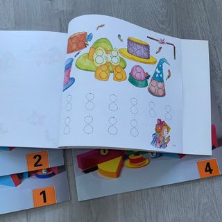 Cuaderno de números. Edebé. 1994