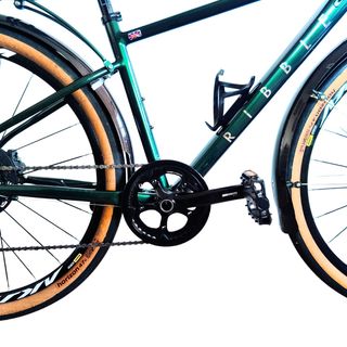 Ribble bicicleta hibrida carril cicloturismo grave