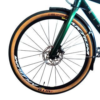 Ribble bicicleta hibrida carril cicloturismo grave