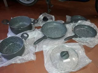 Batteria padelle e pentole