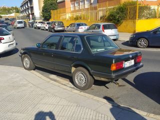 BMW  320i E30 1987