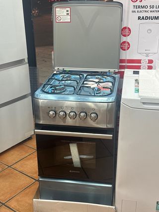 COCINA DE GAS JOHNSON 4 FUEGOS