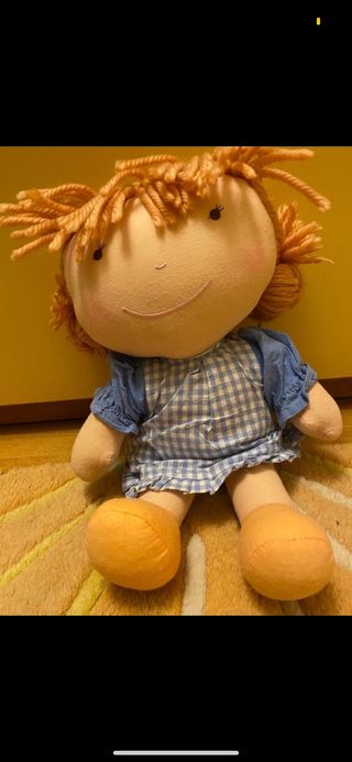 Muñeca de trapo sin uso