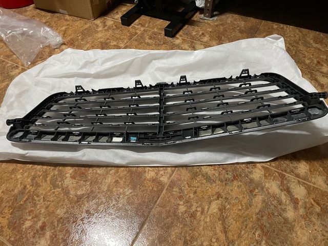 parrilla frontal mercedes w212