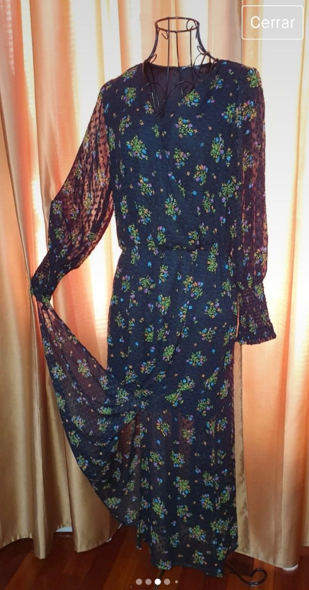 Vestido estampado de plumeti Zara