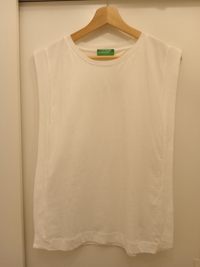 👕 Camiseta blanca Benetton