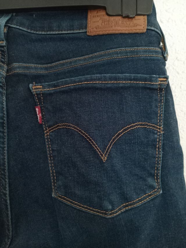 Vaqueros 👖  Levis 